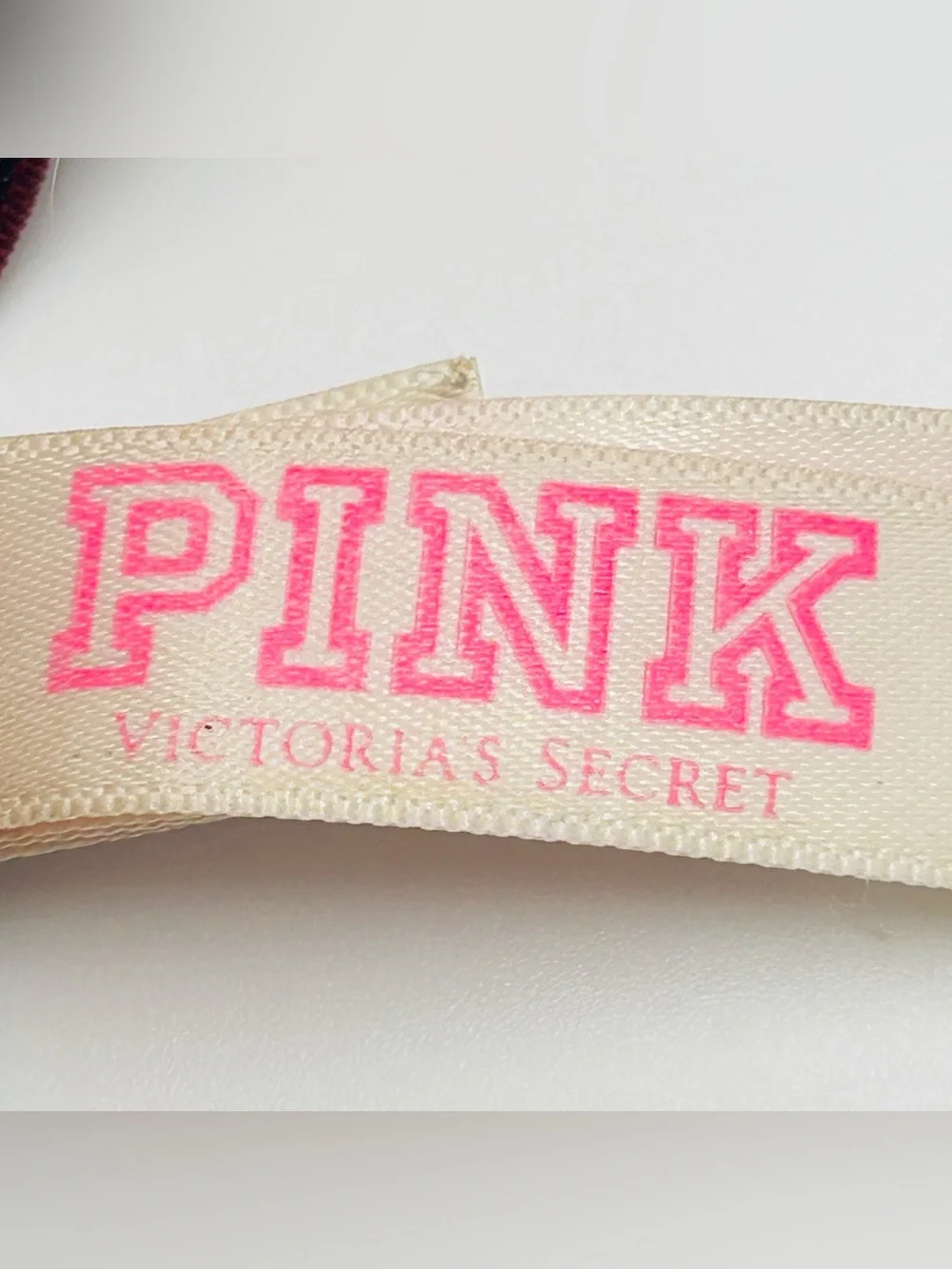 PINK Victoria’s Secret Wear Everywhere Push Up Bra women size 34D Red Lace